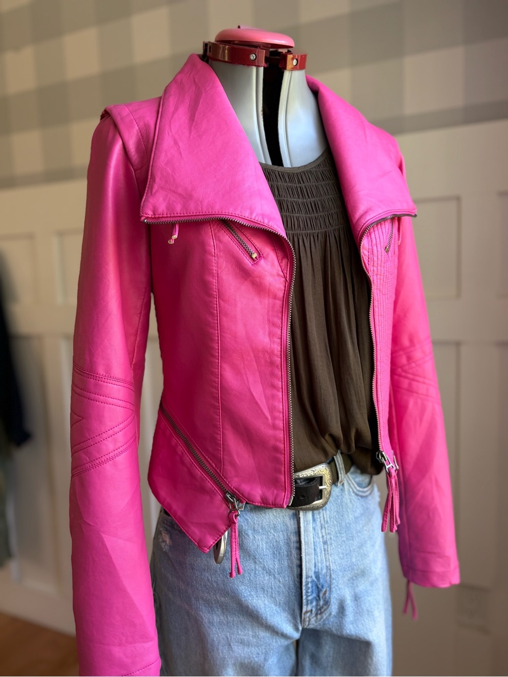 Lulu's Hot Pink Faux Leather Moto Jacket Small - Picture 9 of 10